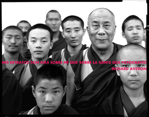 Fotografia del Dalai Lama por Richard Avedon