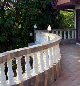 Balconyb
