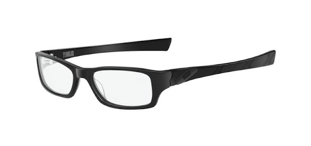 Óculos de grau Oakley Tumbler Na foto, modelo de armação Oakley Tumbler extremamente arrojado