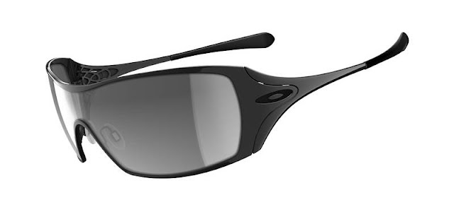 Óculos Oakley Dart – Um sucesso entre as mulheres | OAKLEY Óculos Oakley Dart – Um sucesso entre as mulheres foto | OAKLEY