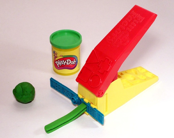 [Playdoh3.jpg]