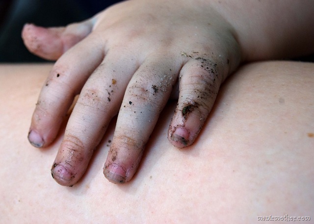 [chubbyhands4.jpg]