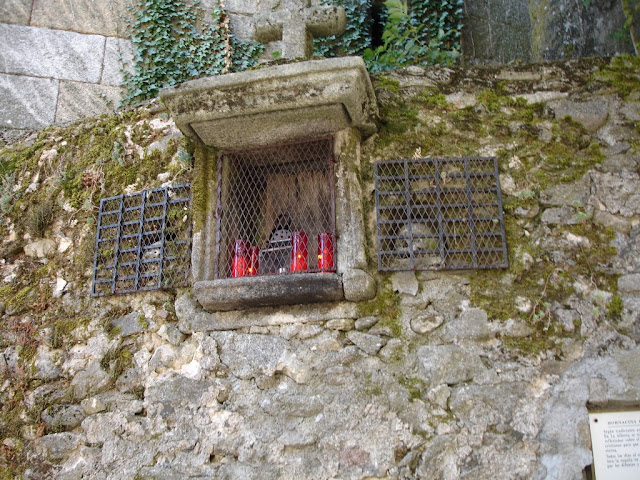Calaveras en la Iglesia de la Alberca, las Batuecas Salamanca