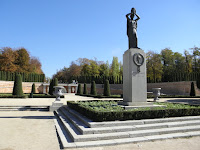 PB050557.JPG