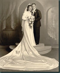 mom-dad wedding portrait mom-dad wedding portrait