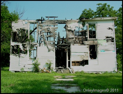 House burn1 Franktown