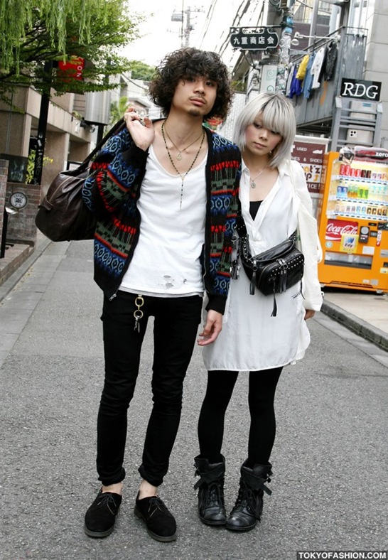 TK-09-15-2009-005-01-b-Silver-Hair-Harajuku-600x903[1]