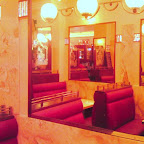 A la Renaissance, café-bistrot, Paris 11e, France