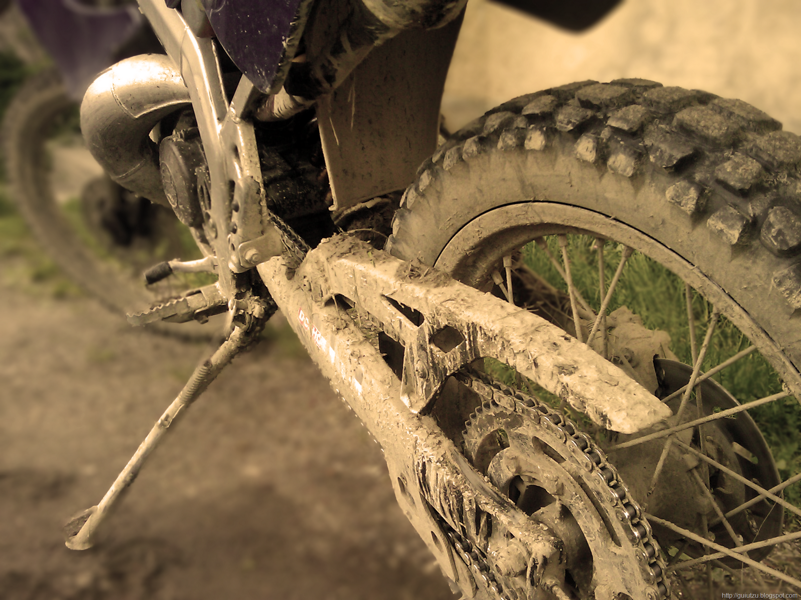 [derbi-senda-sdr-wallpaper4[6].png]