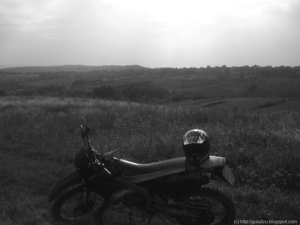 [motocicleta enduro[6].jpg]