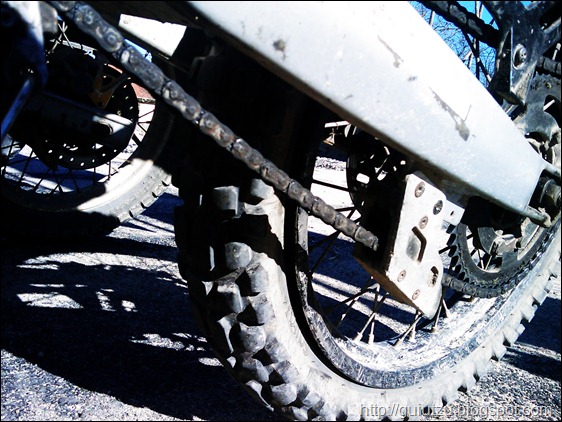 derbi senda flat tire