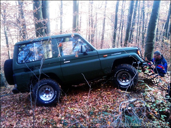 toyota land cruiser off road