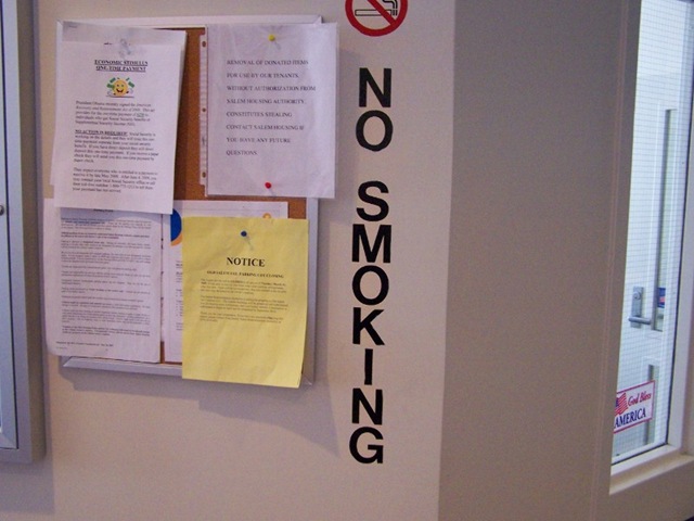 [No Smoking Morency Manor (800x600)[4].jpg]