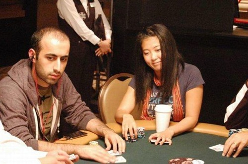 [Pretty-Poker Girls007[5].jpg]