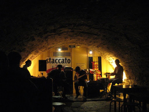 Music-Cave