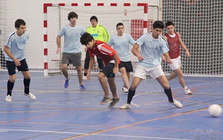 [futsal 10-02-10 149 copy[2].jpg]