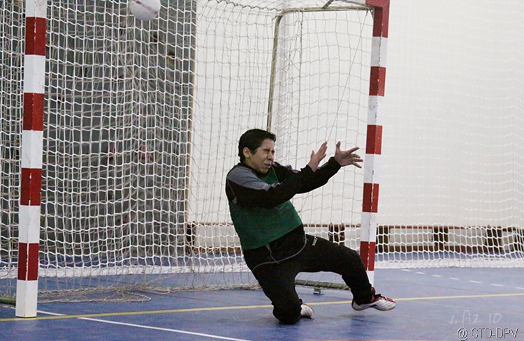[futsal 10-02-10 085 copy[2].jpg]