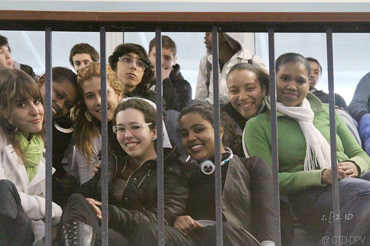 [futsal 10-02-10 327 copy[2].jpg]