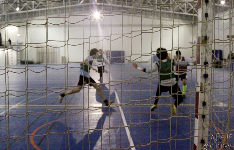 [futsal 10-02-10 365 copy[2].jpg]