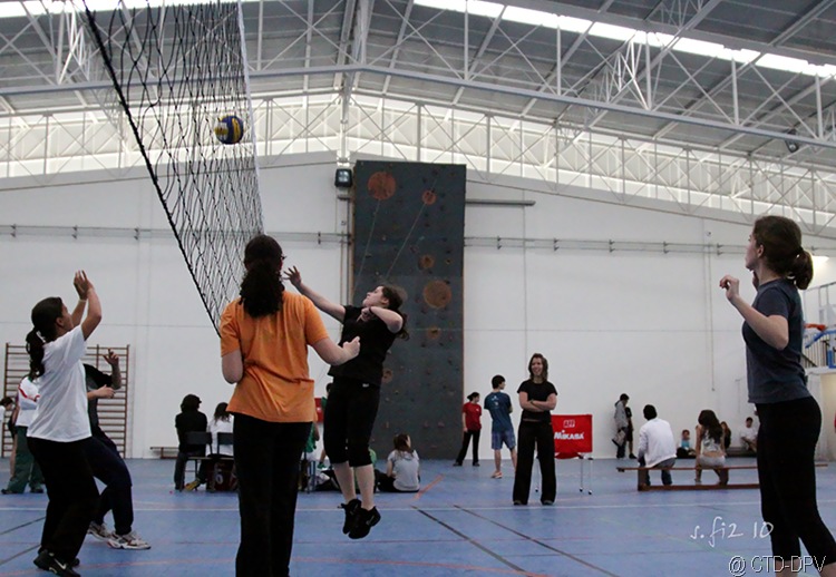 [INTER TURMAS 215 copy[2].jpg]