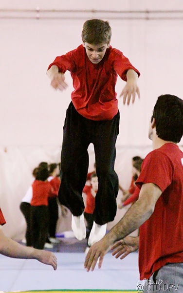 [sarau dpv 150 copy[3].jpg]