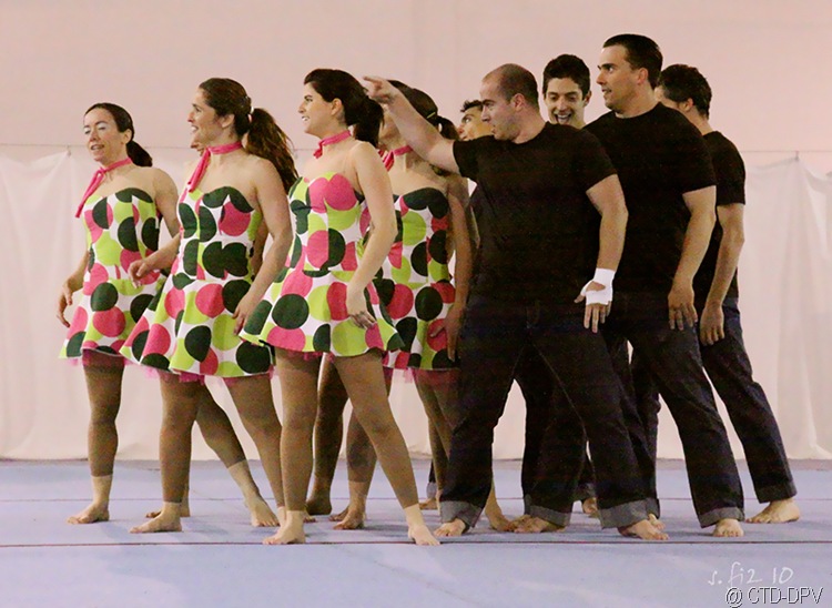 [sarau dpv 241 copy[2].jpg]