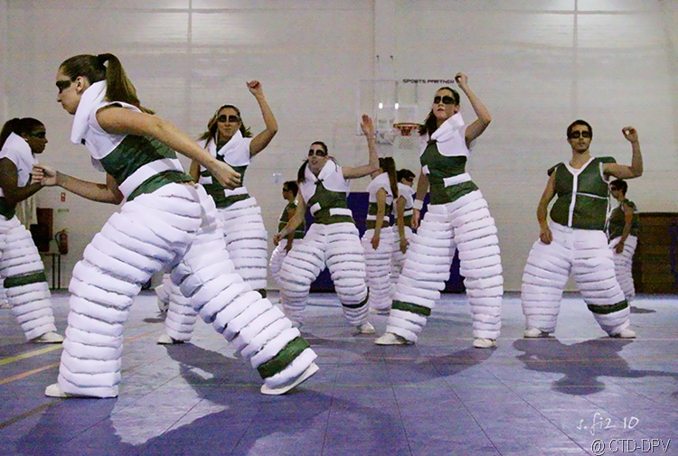 [sarau dpv 282 copy[2].jpg]