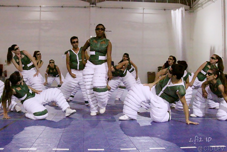 [sarau dpv 297 copy[2].jpg]