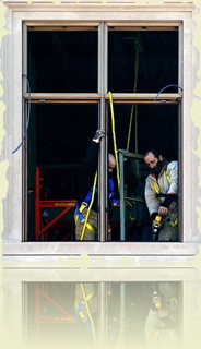 469548-Window Workers