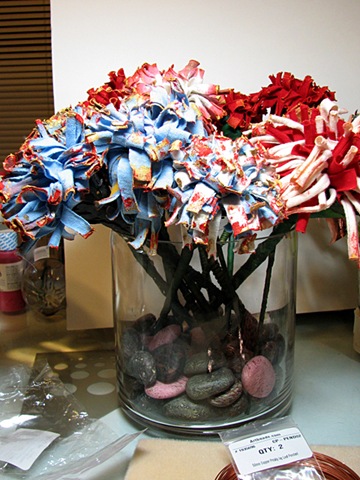 [blooms5[3].jpg]