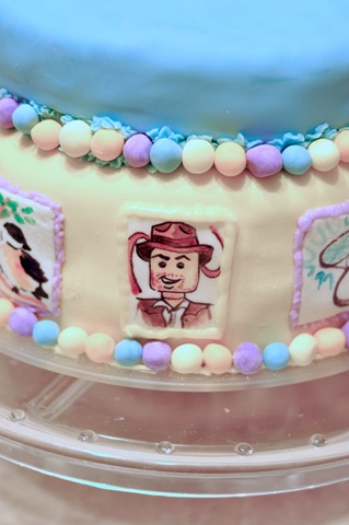 [Aisy's 10th cake[4].jpg]