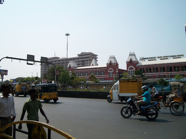Road near Station