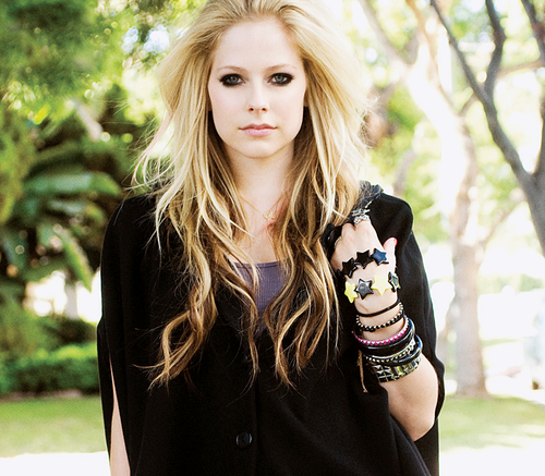 [Avril+Lavigne+avrilargentina.com.ar[3].png]