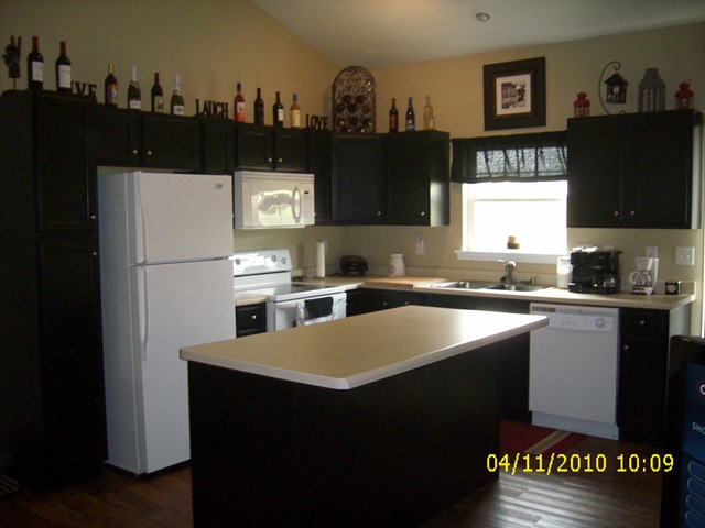 [kellis kitchen3[10].jpg]