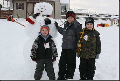 3boys snowmanbob