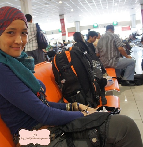 [Jakarta 10 017[3].jpg]