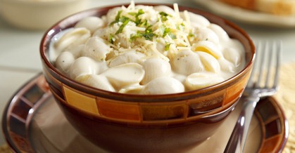 [white cheddar pasta shells[5].jpg]