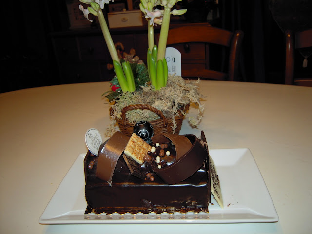 http://lh4.ggpht.com/_Af2NJS5Y8NA/TRWn-6VXfbI/AAAAAAAAFxM/ZbAxbhUNMk0/s640/DSCN1213%5B1%5D.jpg