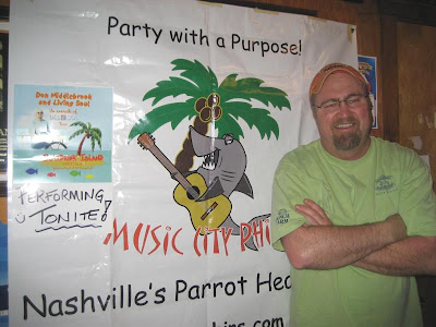 Don posing for a pic by the Music City PHINS club banner. Hi Don and many thanks for visiting Nashville to play for us!