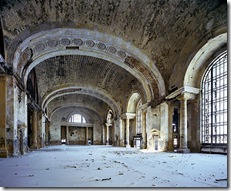 Waiting-hall-Michigan-Cen-014