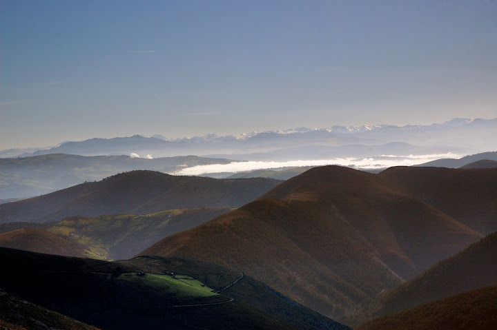 015b%20UbiÃ±as%20y%20la%20montaÃ±a%20somedana.jpg