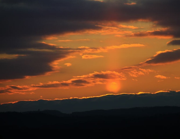 [SunsetJan104.jpg]