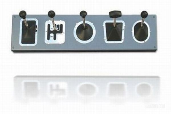 coat_hangers_02