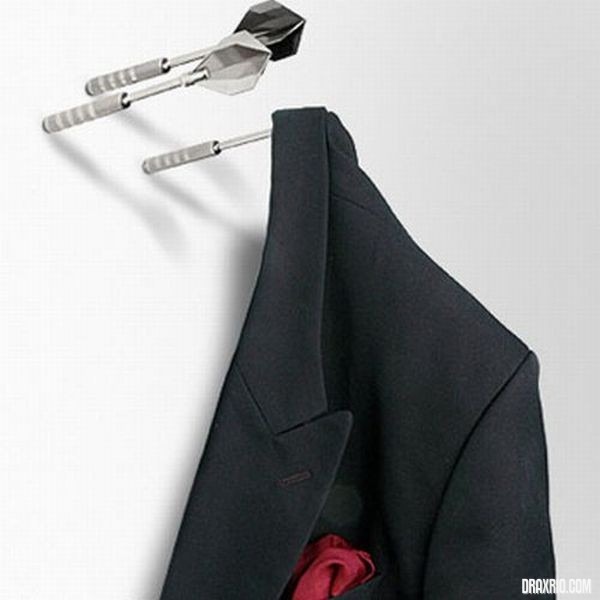 coat_hangers_14