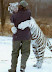 Gimme a hug, pal - What a nice and loving relationship!
