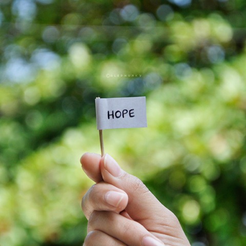 [Hope[2].jpg]