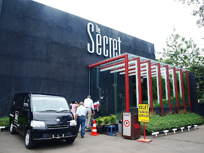 bandung, factory outlet