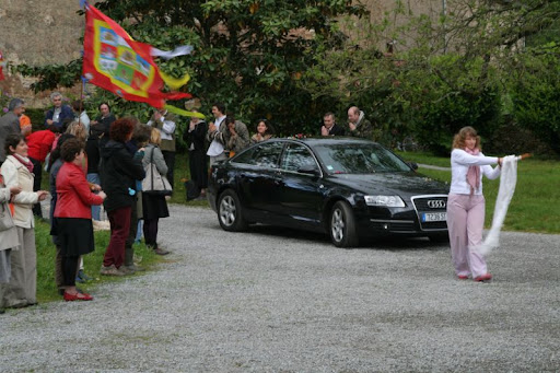 Arrival of Sakyong Mipham Rinpoche and Khandro Tseyang -(c) Helen Vink