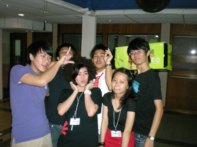 [DSCN53037.jpg]