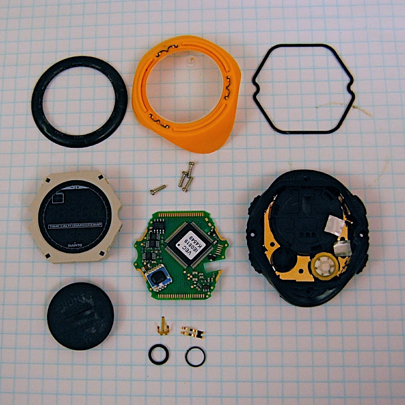 Suunto Vector disassembly photos and instructions